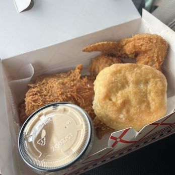 Notos Southern Bites - Three piece chicken - Southern Near Me - Laurel, Maryland Notos Southern Bites - Three piece chicken - Southern Near Me - Laurel, Maryland