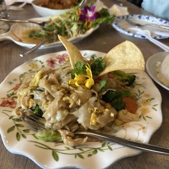 R HaanThai - Thai Near Me - Fremont, California R HaanThai - Thai Near Me - Fremont, California