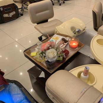 Grand Nails Salon - Nail Salons Near Me - Raleigh, North Carolina
