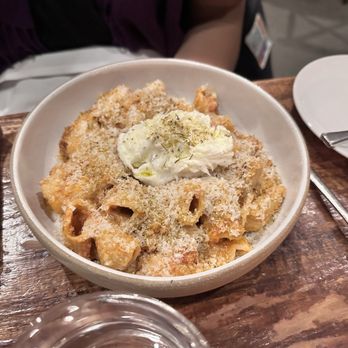 Hawks Public House - Rigatoni - New American Near Me - Sacramento, California Hawks Public House - Rigatoni - New American Near Me - Sacramento, California