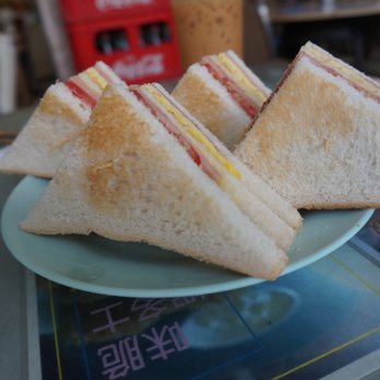 美都餐室 - Hong Kong Style Cafe Near Me - Hong Kong, HK 美都餐室 - Hong Kong Style Cafe Near Me - Hong Kong, HK
