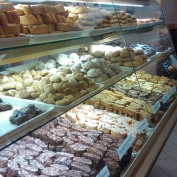 Carlo's Bakery - Bakeries Near Me - Hoboken, New Jersey Carlo's Bakery - Bakeries Near Me - Hoboken, New Jersey