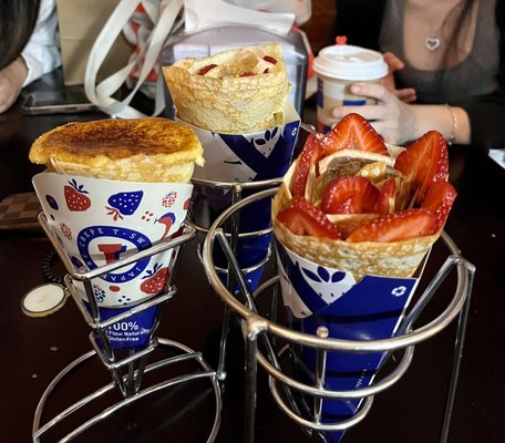 T-swirl Crepe - Astoria by null