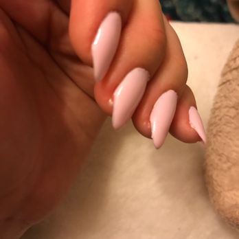 Exclusive Beauty Spa - Round (????) gel manicure - Hair Salons Near Me - Miami, Florida