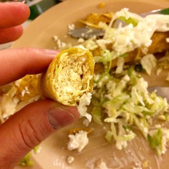 La Casa de Toño - Chicken flautas - Mexican Near Me - Tlalnepantla, MEX