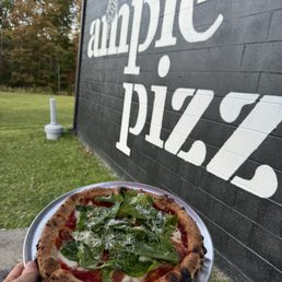 Prosciutto & Arugula Pizza