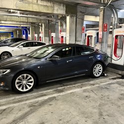 Tesla Supercharger - Tesla Supercharger 250 kWh