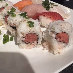 Spicy Tuna Roll Spicy Tuna Roll