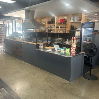 Flat Track Cafe - Interior - Cafes Near Me - Orange, California