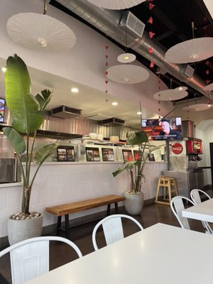 Hoy's Wok Chinese Food by null