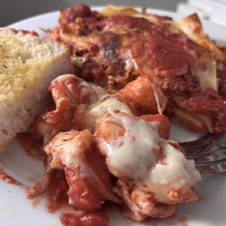 Parisotto's Pizzeria & Bakery - Lasagna, gnocchi and garlic bread.