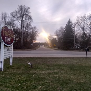 Four Roses Cafe - Great sunset at 4 Roses tonight! - New American Near Me - Plainwell, Michigan Four Roses Cafe - Great sunset at 4 Roses tonight! - New American Near Me - Plainwell, Michigan