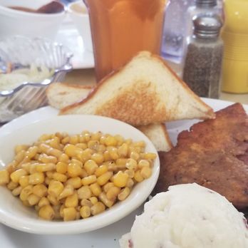 Scooter's - Nanny's Chicken Fried Steak - American Near Me - Larned, Kansas Scooter's - Nanny's Chicken Fried Steak - American Near Me - Larned, Kansas
