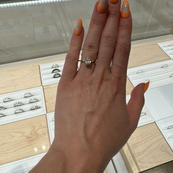Brilliant Earth - Engagement ring - Jewelry Near Me - Nashville, Tennessee