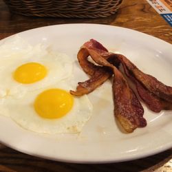 Cracker Barrel Old Country Store