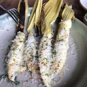 Maximo - Small corn with hollandaise sauce and Parmesan - México, D.F., DIF Maximo - Small corn with hollandaise sauce and Parmesan - México, D.F., DIF
