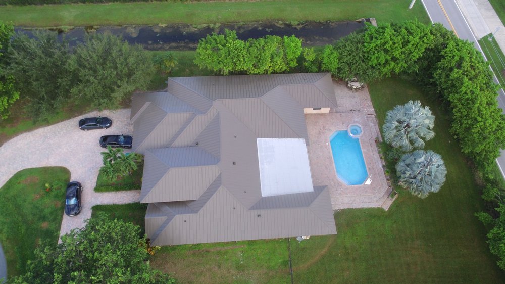 Slide of Kantuta Corp