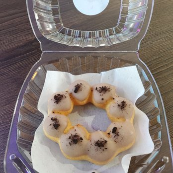 Hello Donuts - Donuts Near Me - Santa Ana, California