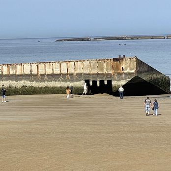 Gold Beach - Hotels Near Me - Asnelles, 14