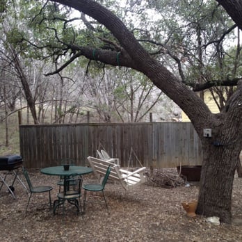 Creekside Camp Cabins - Grill and enjoy it by the fire - Vacation Rentals Near Me - Marble Falls, Texas