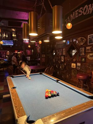Holman's Bar & Grill by null