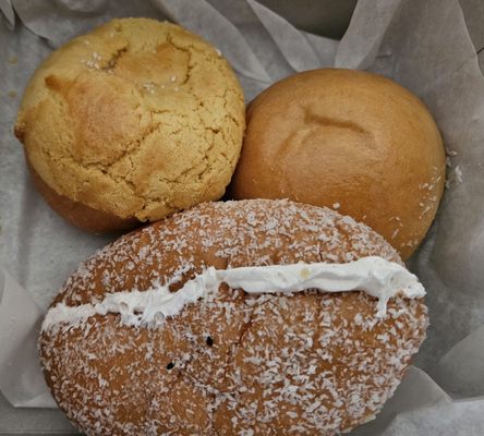 LoafHK Bakery & Restaurant by null