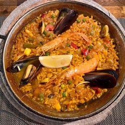 Taperia Princesa - Paella! AMAAAAZING! The best I've ever had!