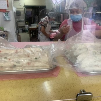 Chi Kong Look Funn Factory - Char siu & shrimp look fun - Chinese Near Me - Honolulu, Hawaii Chi Kong Look Funn Factory - Char siu & shrimp look fun - Chinese Near Me - Honolulu, Hawaii