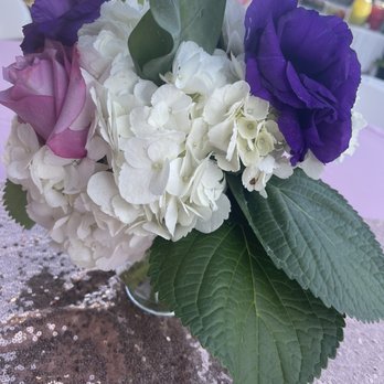 Lotus Florist - Hydrangeas and Roses - Florists Near Me - Baldwin Park, California