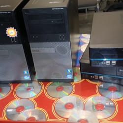 Cacrc - Huge Sale on Laprops and Desktops at CACRC(corner of 14th and Main St.) Check out http://www.cacrc.com