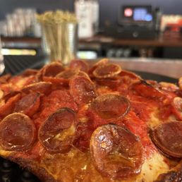 Pizza Payaa - food, pizza - Pizza Near Me - Normal, Illinois
