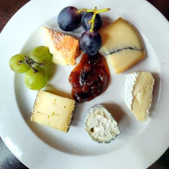 Bleeding Heart Restaurant - French Near Me - London, XGL