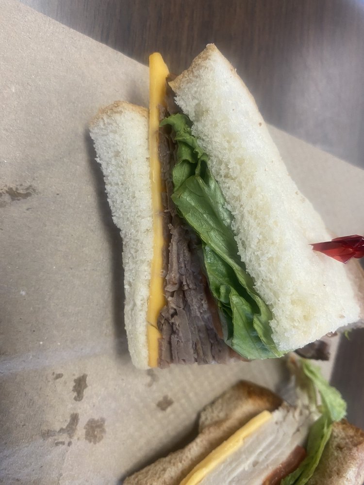 PAUL’S FRUIT MARKETS Updated August 2024 21 Photos 4601 Jennings