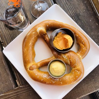 Café Hollander Hilldale - Bavarian pretzel is huge and yummy. - American Near Me - Madison, Wisconsin