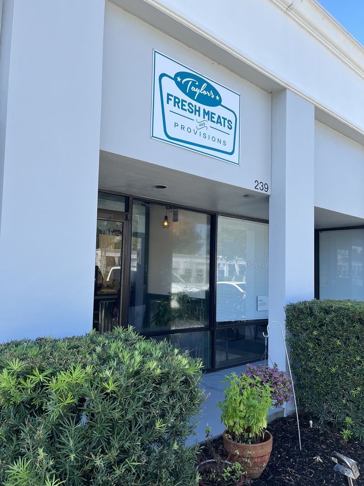 TAYLOR’S FRESH MEATS & PROVISIONS Updated September 2024 239 Live