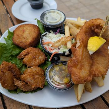 The Village Pub - Fisherman's platter - American Near Me - Naples, Florida The Village Pub - Fisherman's platter - American Near Me - Naples, Florida