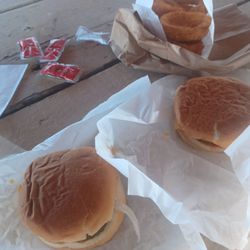 Johnnie's Drive In