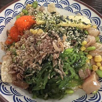 Aloh-o - 1/2 & 1/2 rice/tortilla chips, scallops, yellowtail...original spicy  & Hawaiian sauces - Japanese Near Me - San Rafael, California