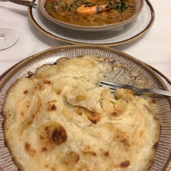 Restaurante Laurentina - Laurentine special and cream and spinach sauce cod. - Portuguese Near Me - Lisbon, 11