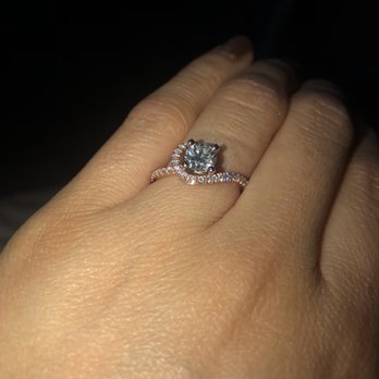 Shane Co. - Jewelry Near Me - Tigard, Oregon Shane Co. - Jewelry Near Me - Tigard, Oregon