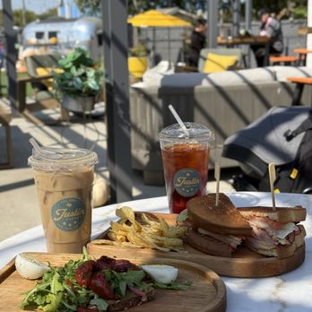 Justin Coffee - Coffee & Tea Near Me - Justin, Texas