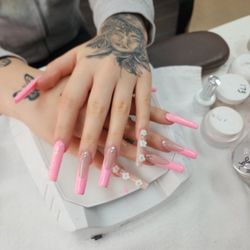 Haute Couture Beauty Bar