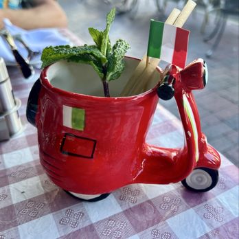 Ciao Havana - Vespa Havana cocktail with vodka, lime, pineapple, Amaretto and mango liquor - Italian Near Me - Miami, Florida Ciao Havana - Vespa Havana cocktail with vodka, lime, pineapple, Amaretto and mango liquor - Italian Near Me - Miami, Florida