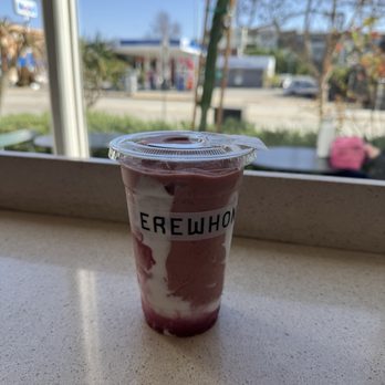 Erewhon - Grocery Near Me - Pasadena, California