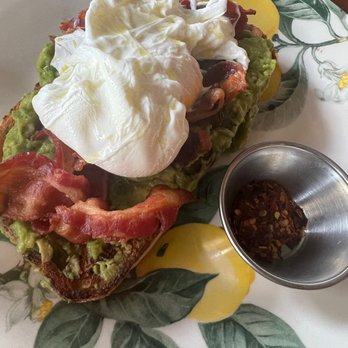 Limonada Bar + Brunch - Avocado toast - Breakfast & Brunch Near Me - Miami Beach, Florida Limonada Bar + Brunch - Avocado toast - Breakfast & Brunch Near Me - Miami Beach, Florida