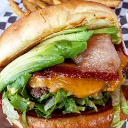 Stewart&Grub - "THE RIO" BACON AVOCADO CHEESE!