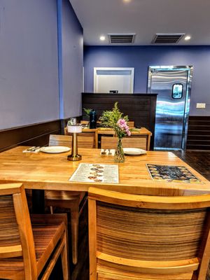 Delish Thai by null