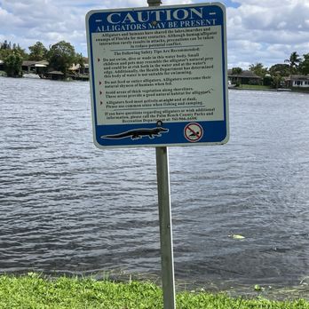 Melear Park - Warnings - Parks Near Me - Lantana, Florida
