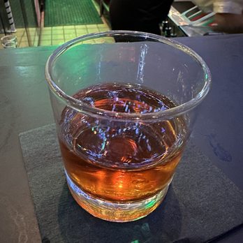 The Raven Room - Old fashioned - Cocktail Bars Near Me - Whistler, British Columbia