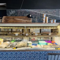 Fins & Forks Restaurant & Bar - Fins and forks seafood market